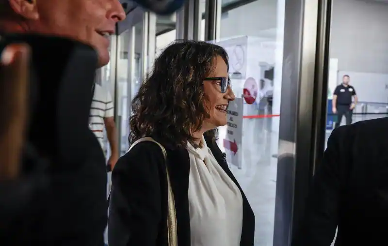 La víctima de los abusos del exmarido de Oltra recurre el archivo de la causa contra la exvicepresidenta valenciana