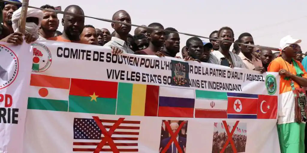 Los países del Sahel echan a EE.UU. y llaman a los rusos, que ofrecen sus servicios a cambio de explotaciones mineras