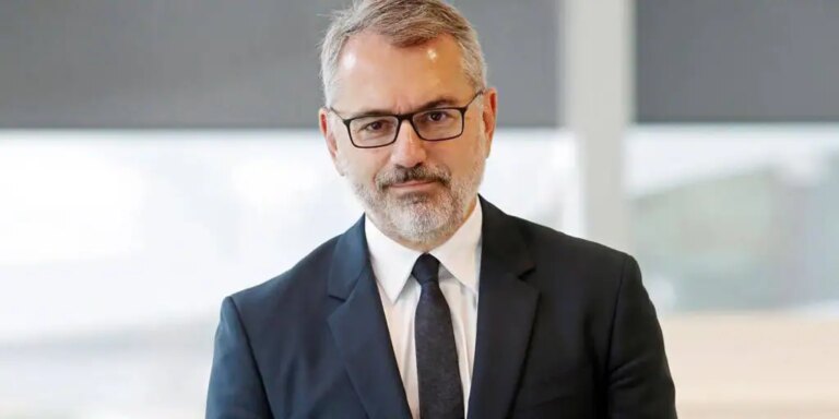 El grupo catalán Puig, propietario de Carolina Herrera, anuncia que saldrá a Bolsa para captar 2.500 millones