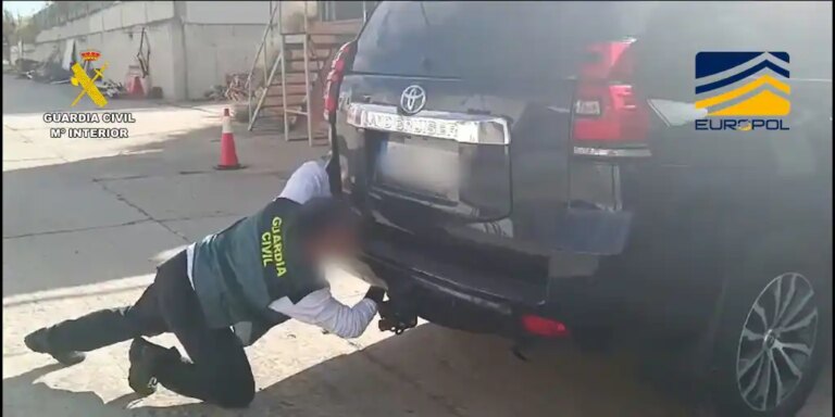 Una red blanqueaba con criptomonedas el dinero de decenas de coches robados