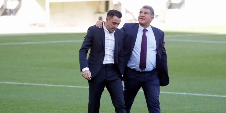 Sigue en directo la comparecencia de Laporta y Xavi para analizar la continuidad del técnico