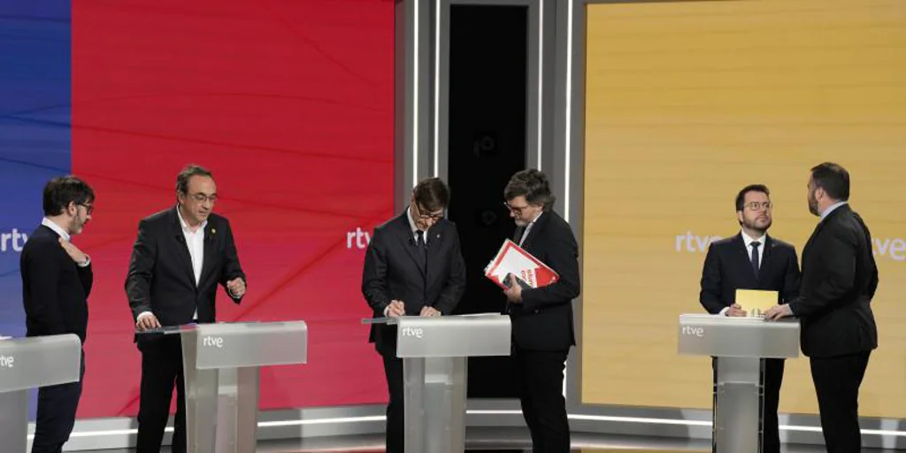 Todos contra Illa y su política de pactos en el primer debate del 12M