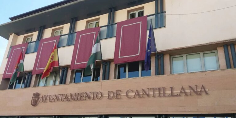 El Ayuntamiento de Cantillana y la Cámara de Comercio acuerdan promover programas de empleo y emprendimiento