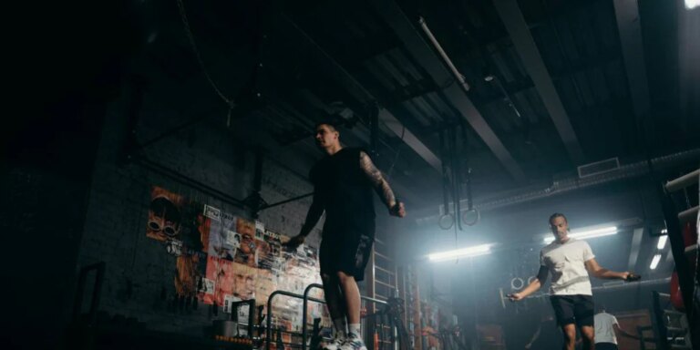 Burpees y los otros cuatro ejercicios de fitness que queman más calorías