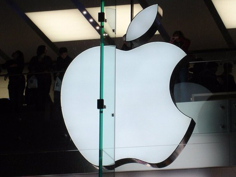 Apple rinde cuentas envuelta en dudas: "Las expectativas son bajas por China"