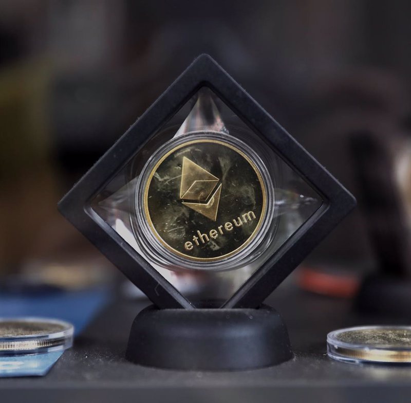 Ethereum escala a niveles de marzo ante una posible aprobación de los ETF al contado