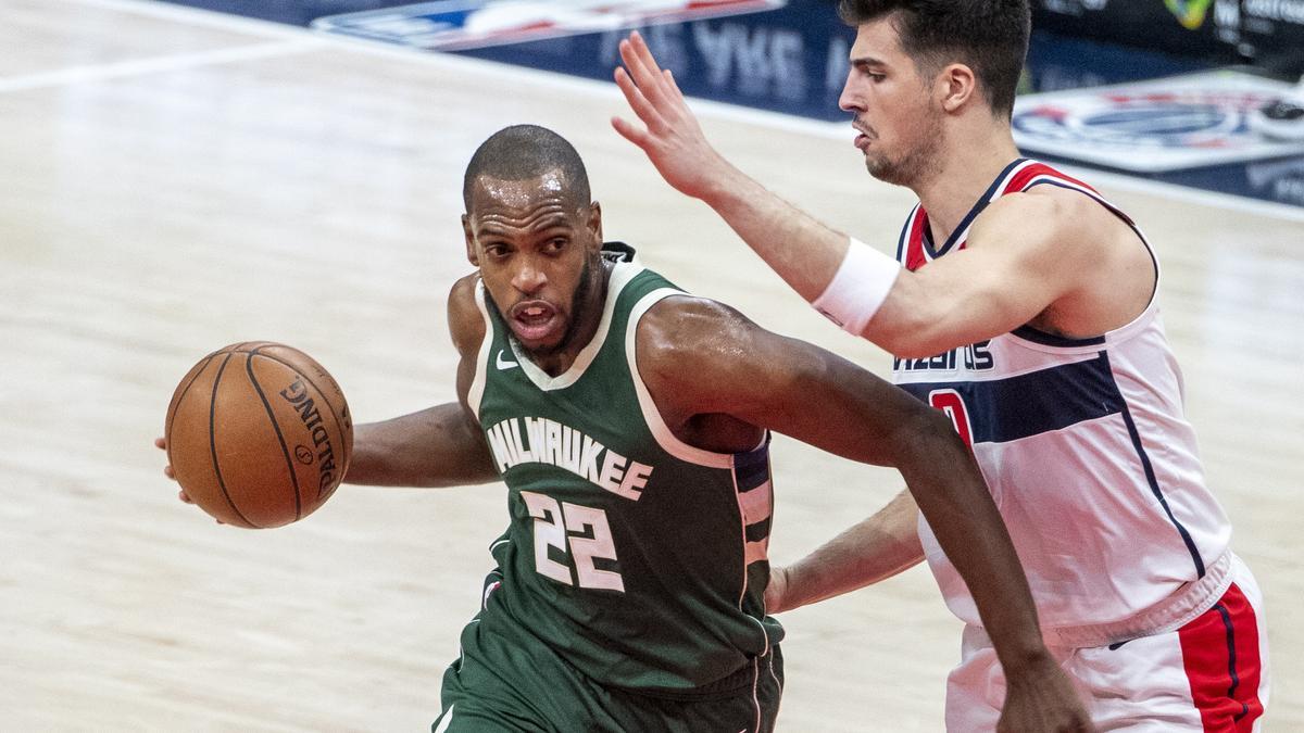 Los Bucks no tiran la toalla.