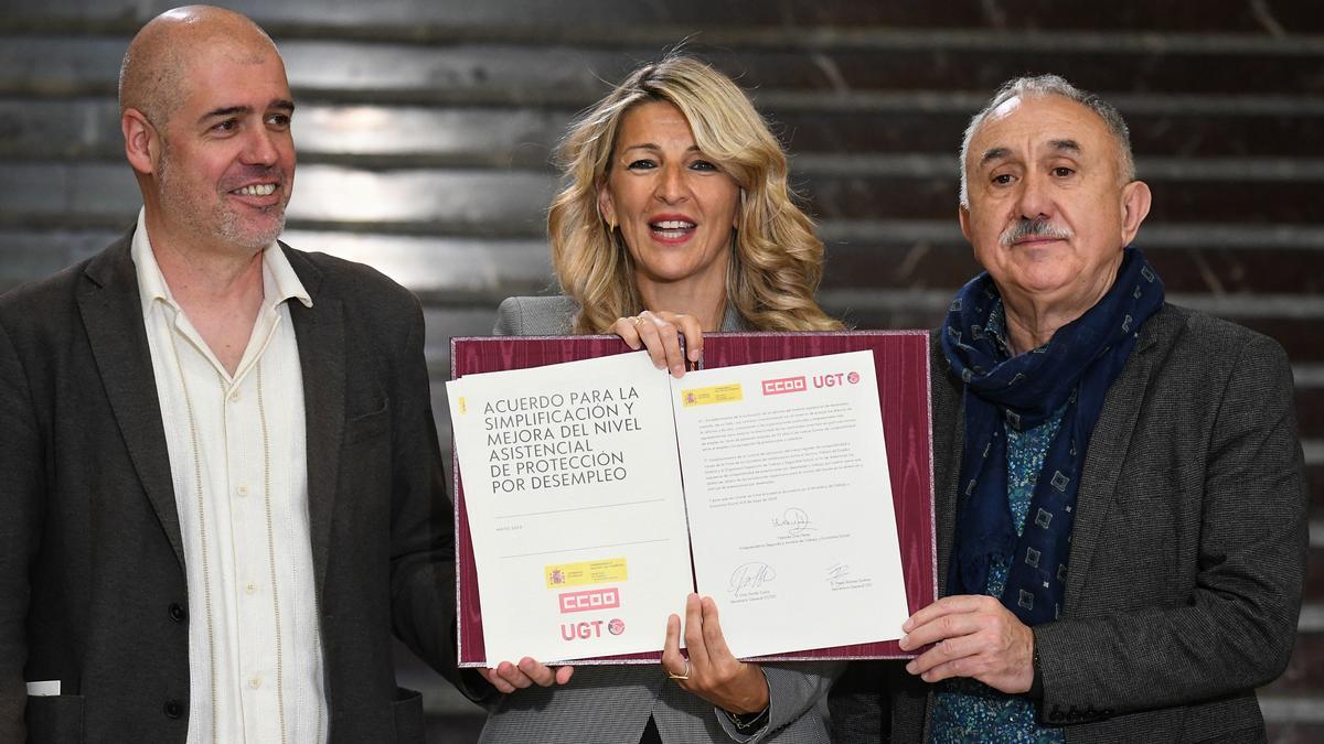 Acuerdo entre el Gobierno y los sindicatos para reformar el subsidio por desempleo