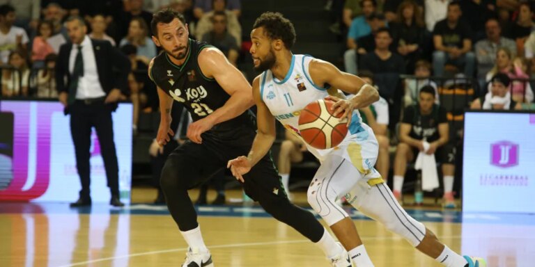 Un imperial Betis Baloncesto cumple con su parte en Menorca (75-84)