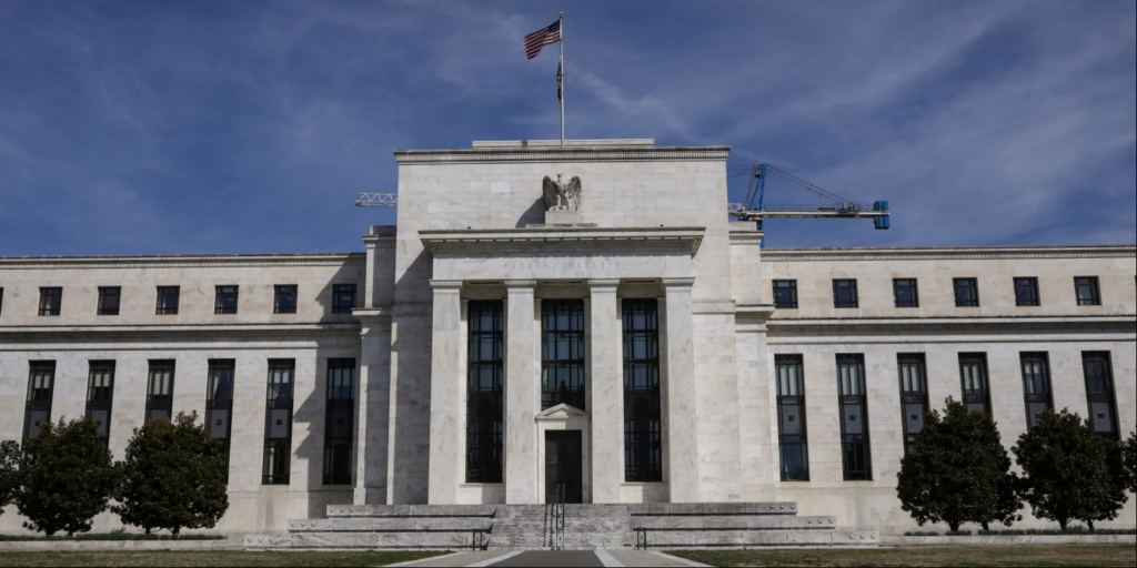 El Libro Beige de la Fed anticipa un aumento "modesto" de los precios en el corto plazo