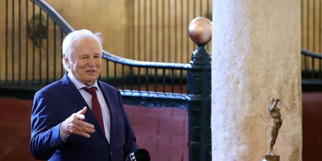 Manuel Benítez 'El Cordobés' celebra su 88 cumpleaños en la intimidad de su finca