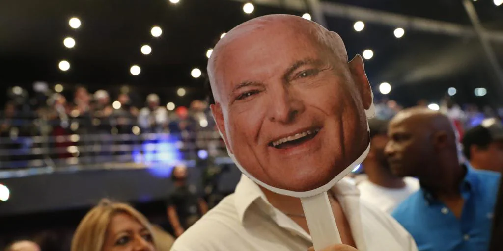 Panamá elige a Mulino, delfín de Martinelli, como presidente y gira a la derecha dura