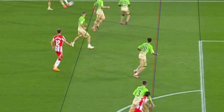Almería: Polémica en el segundo gol del Almería: fuera de juego de Luka Romero