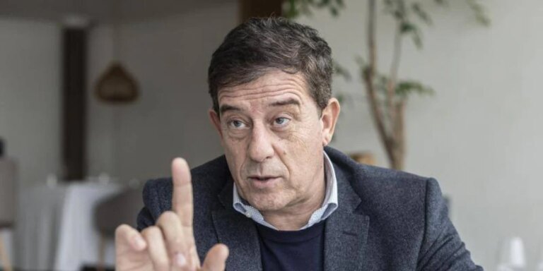 El PSdeG amenaza con «tomar medidas» contra sus concejales de O Carballiño que pactaron gobernar con el PP