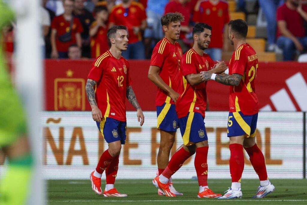 SELECCIÓN ESPAÑOLA - ANDORRA | Oyarzábal pide sitio en Badajoz