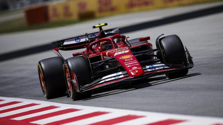 El Ferrari SF-24 de Sainz en Montmeló.