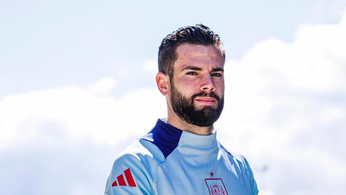 Nacho, en un entrenamiento de España en Alemania