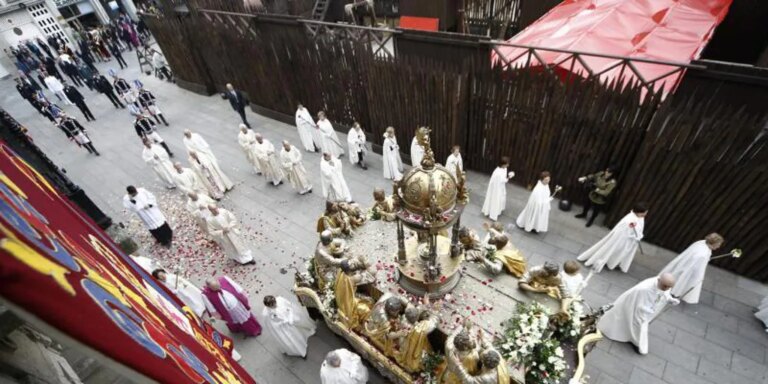 La Ofrenda del Antiguo Reino de Galicia inicia la vía para ser BIC