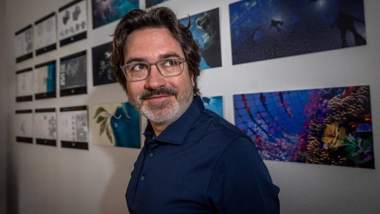 El fundador de Underwater Gardens, Marc García-Durán, en la sede de la empresa en Barcelona.