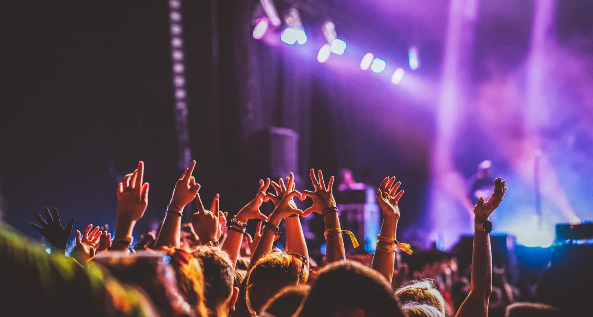 El programa de hoy contempla dos conciertos, de Vangoura y Crianza.