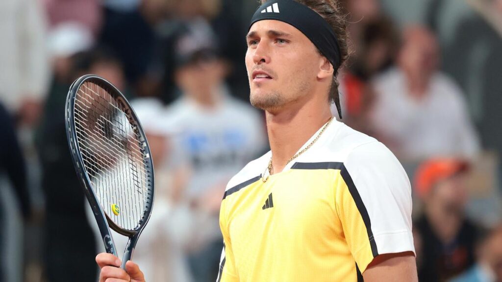 Alexander Zverev durante un partido en Roland Garros 2024