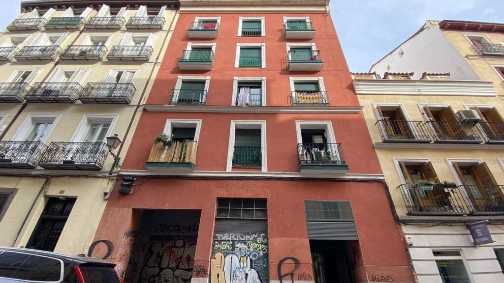 Edificio ubicado en el número 28 de la calle Monteleón, comprado por Next Advice