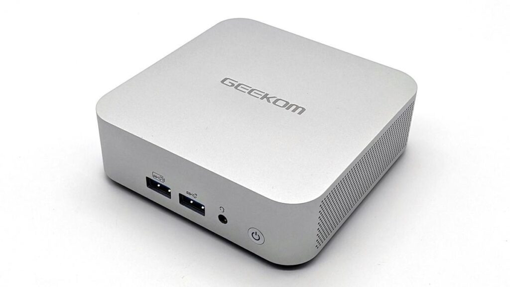 Geekom A8.