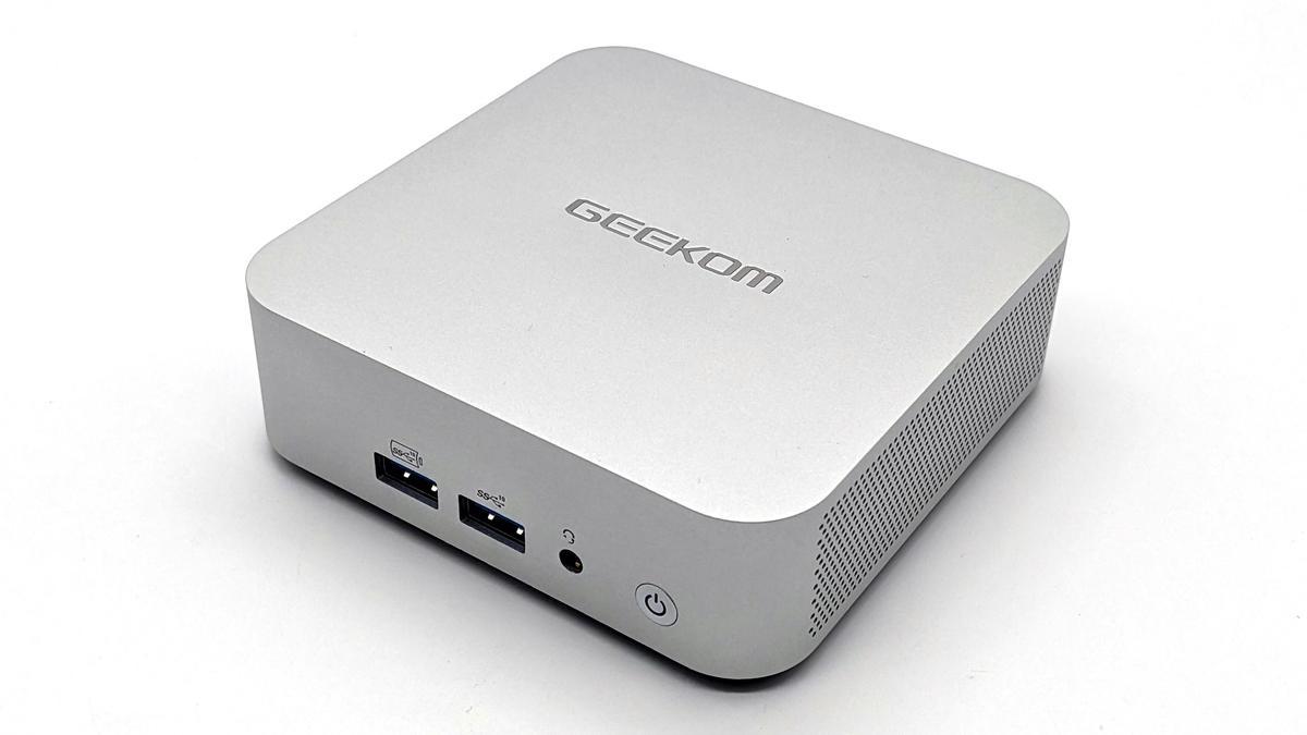 Geekom A8.