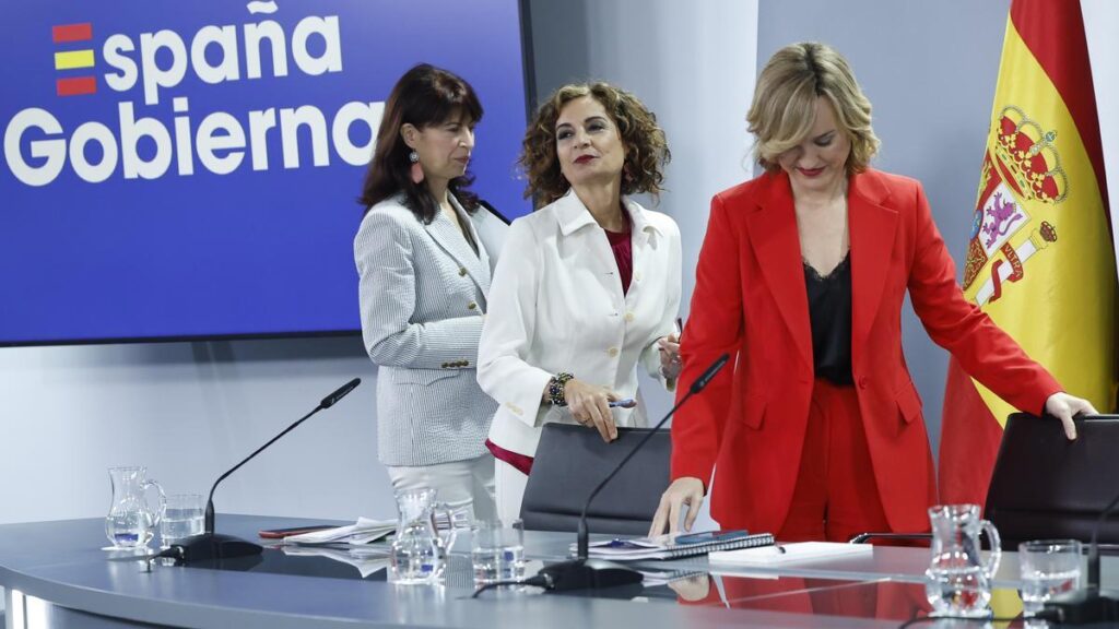 Rueda de prensa tras reunión del Consejo de Ministros