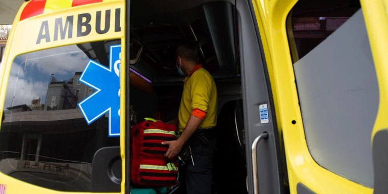 Muere una motorista tras estrellarse frontalmente contra una furgoneta en Lleida