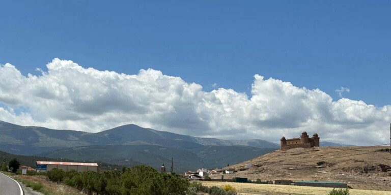 Muere en un accidente de moto en el municipio granadino de La Calahorra