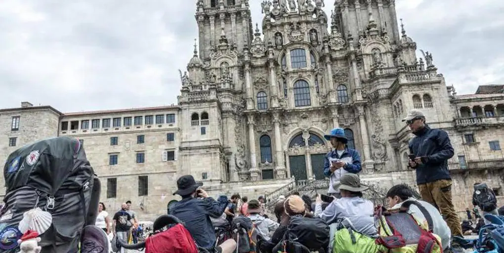 Un peregrino de Jaén culmina el Camino de Santiago y esta es la emotiva sorpresa que recibe: «No pude evitar llorar»