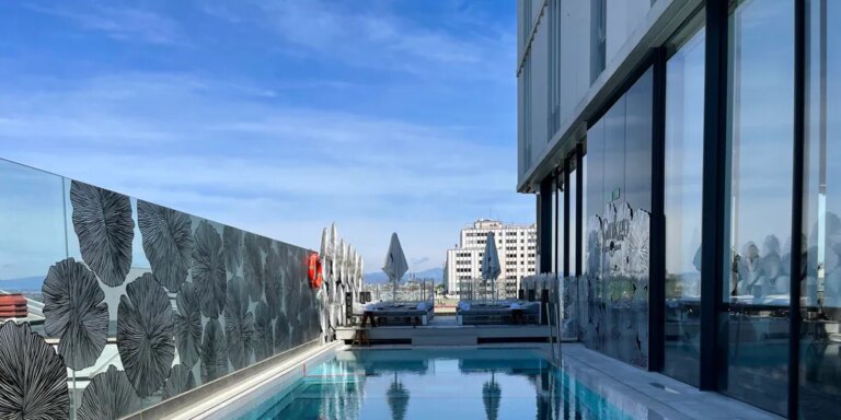 Cinco de las piscinas de hotel más exclusivas de Madrid abiertas al público