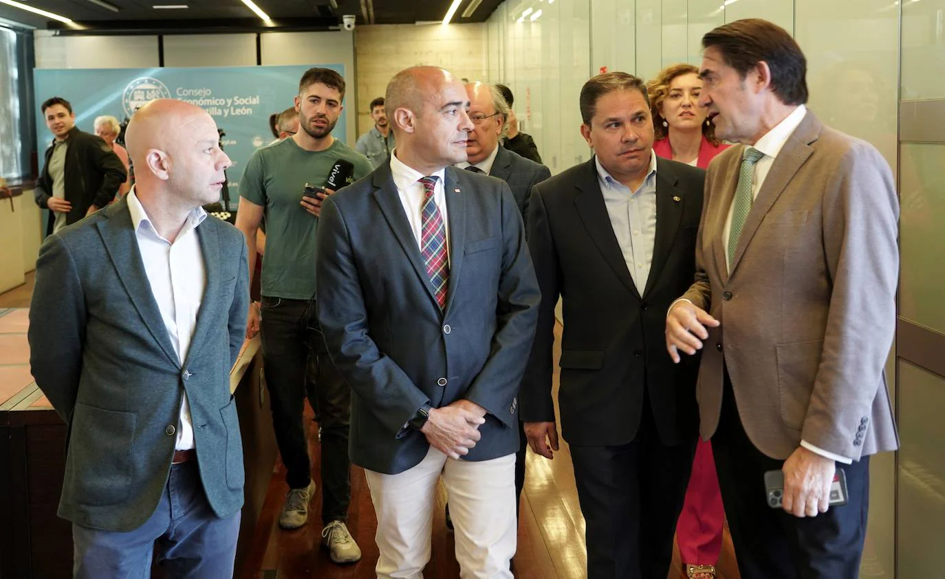 Suárez-Quiñones eleva a dos millones para el pago del alquiler a personas «en riesgo de sinhogarismo»