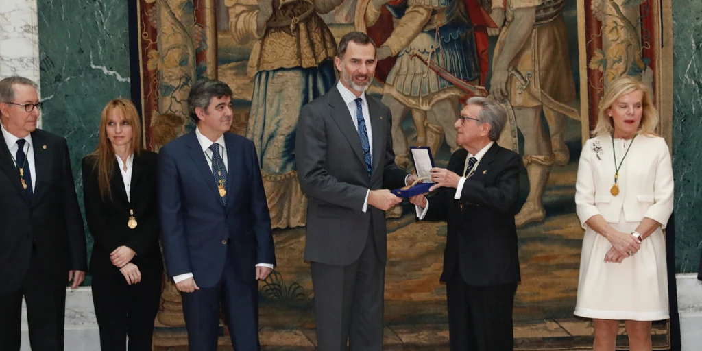 Homenaje de la RACEF al Rey por «el decenio del mayor avance epistemológico de la economía»