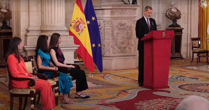 Del X aniversario de Felipe VI como rey y las reacciones de los políticos en sus redes