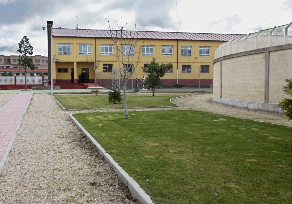 Una nueva empresa se hará cargo de la gestión del centro de menores Zambrana de Valladolid a partir del 1 de julio