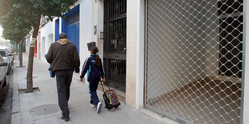 «Fue una película de terror; la apuñaló en la cara, brazos y piernas»