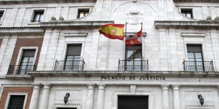 Pacta tres años de cárcel la joven vallisoletana que asestó una cuchillada a su exnovio