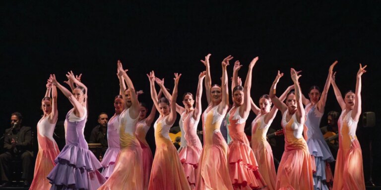 Londres se rinde ante la Danza Española y 'muere' con el flamenco