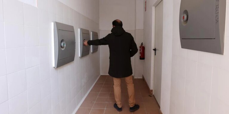 Urbanismo devuelve 2,2 millones en garantías a causa del fallido sistema de recogida neumática de basura de Córdoba