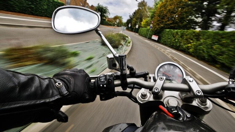 Moto.