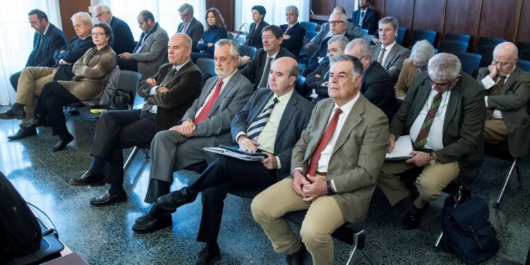 Las razones de la Audiencia de Sevilla y el Supremo para considerar que hubo prevaricación en los ERE