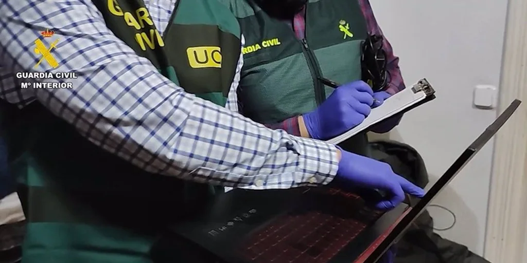Dos jóvenes autodidactas hackearon unas 200 cuentas de organismos públicos y privados