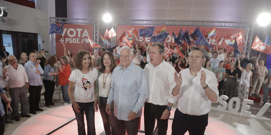 Juan Espadas llama a «reaccionar en la calle, el momento es éste, el PSOE va a ganar las elecciones»