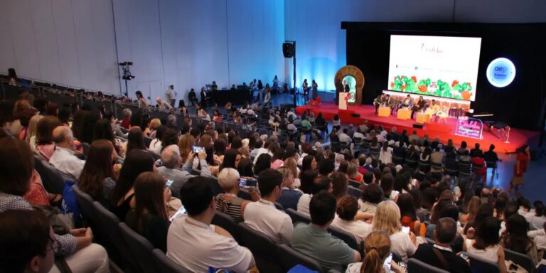 Pediatras de toda España reclaman en Córdoba más cirugía robótica en niños por sus mayores ventajas