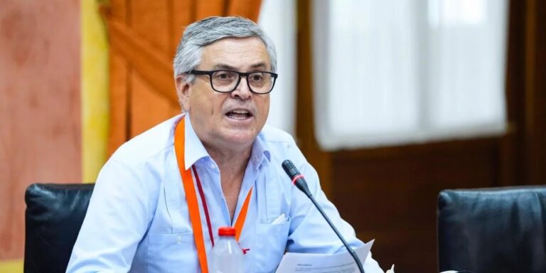 «A veces la peor enfermedad de los niños son los padres»