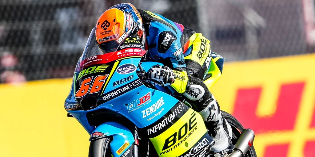 tercero y cuarto en Moto3