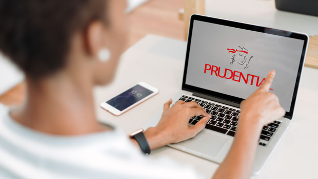 Prudential sube tras anunciar un programa de recompra de 2.000 millones de dólares