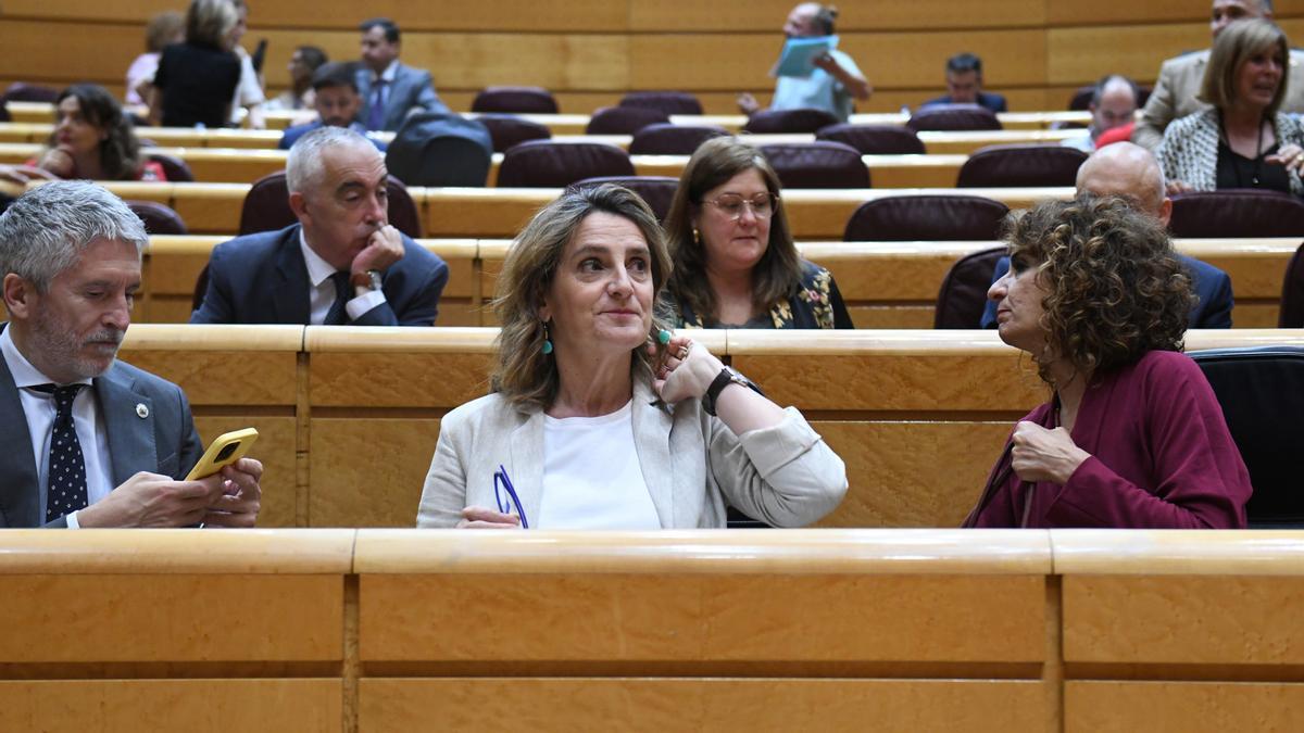 La vicepresidenta tercera y ministra para la Transición Ecológica y el Reto Demográfico, Teresa Ribera, durante la sesión de control al Gobierno, en el Senado.